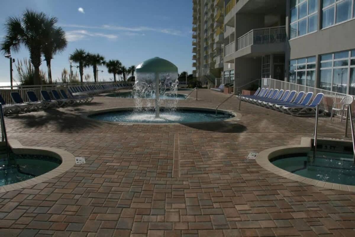 *Wonderful Amenities*Queen Beds * Pools & More*C50 マートルビーチ エクステリア 写真