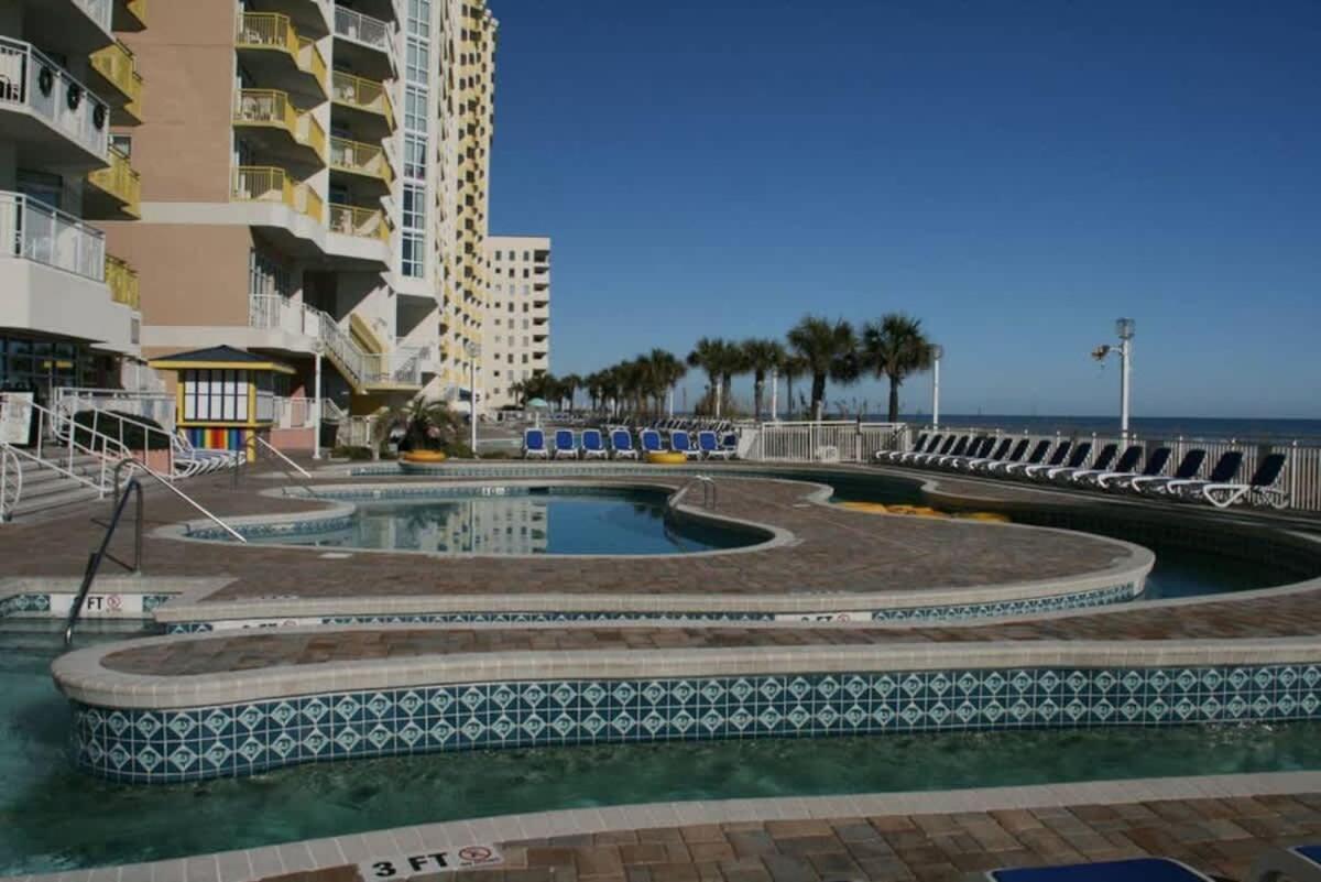 *Wonderful Amenities*Queen Beds * Pools & More*C50 マートルビーチ エクステリア 写真